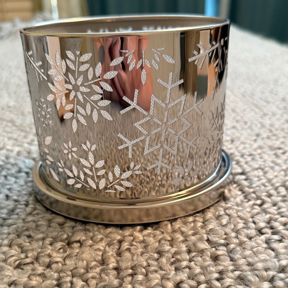 PartyLite Silver Snowflake Candle Holder